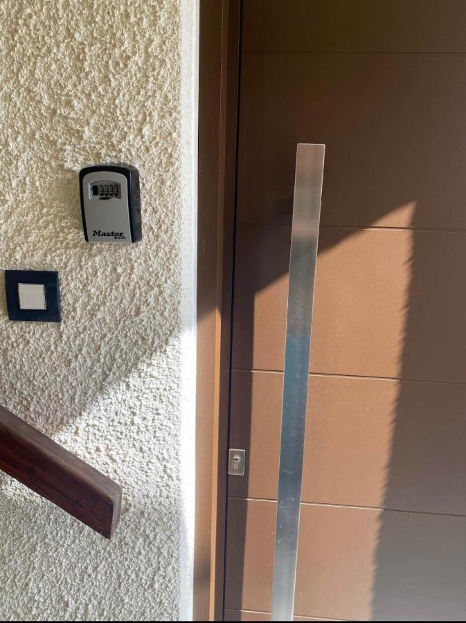 Luxury Apartment Akrata Esterno foto